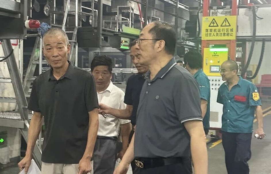 Bidh Changrasuru Polyester a 'dèanamh sgrùdadh sàbhailteachd ro fhèis Latha Nàiseanta agus Mid tutumn