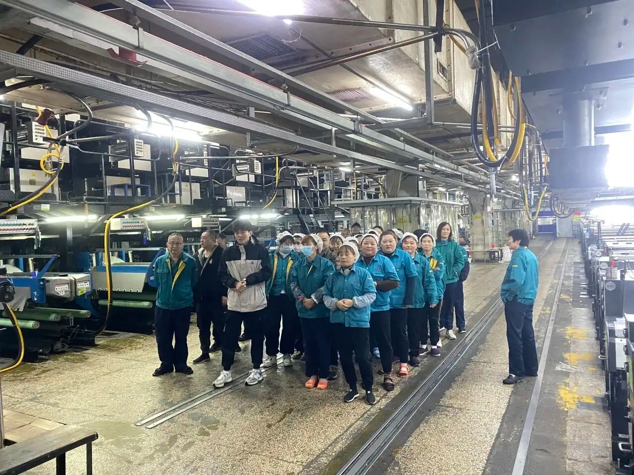 Bidh Changshu polyester a 'dèanamh drile falmhachaidh èiginneach