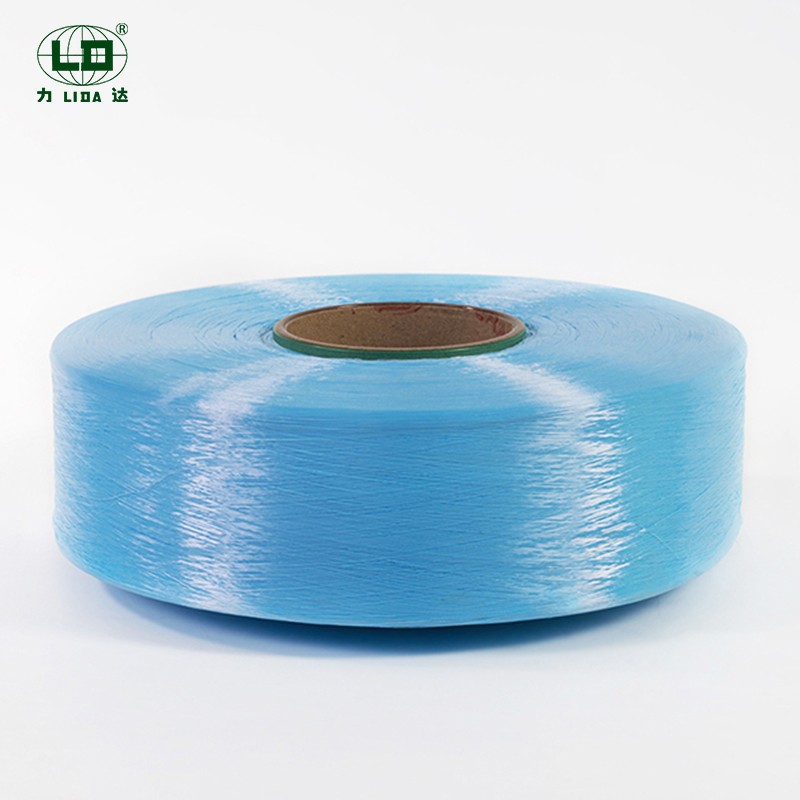 Dè na feartan a th’ ann an Semi Dull Polyester Dope Dyed Filament Snàth